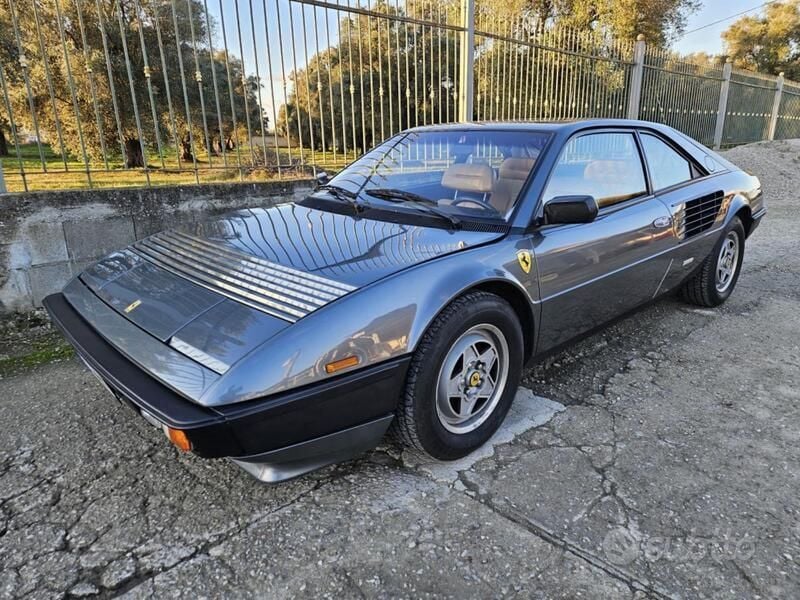 Usata Ferrari Mondial 235 CV (172 kW) 1982 Grigio Coupé