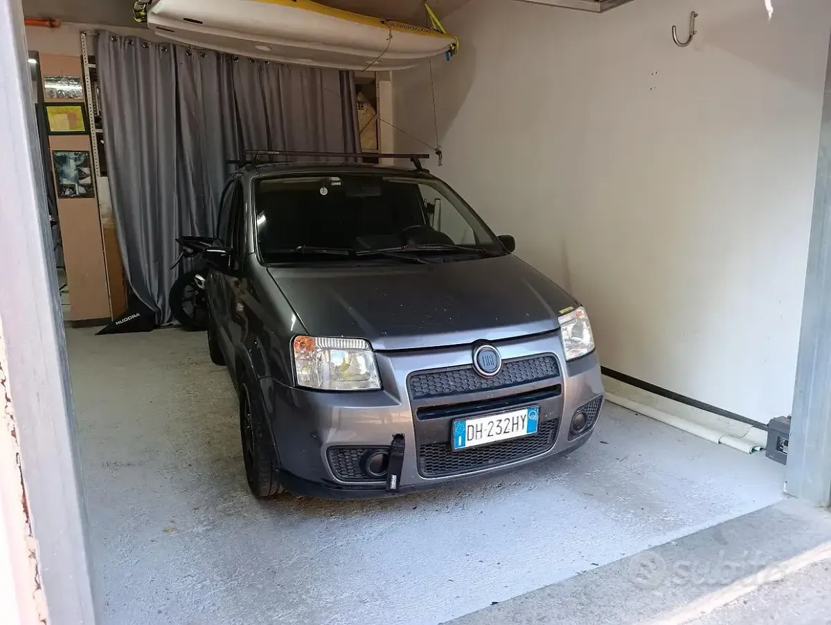Usata Fiat Panda 101 CV (74 kW) 2007 Grigio Utilitaria