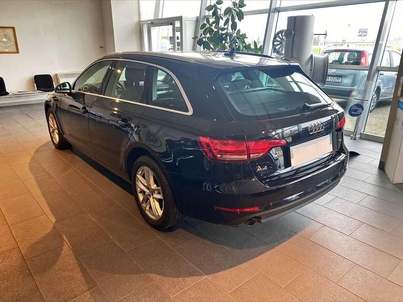 Usata Audi A4 Business 150 CV (110 kW) 2018 Nero Station wagon