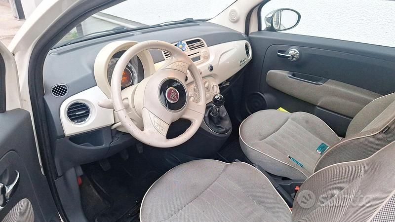Usata Fiat 500 75 CV (55 kW) 2008 Bianco Utilitaria