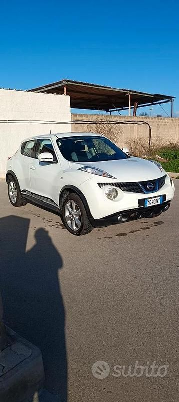 Bianco Usata 2011 Nissan Juke Visia SUV | 6700 € (Buon prezzo) - Immagine 1/4