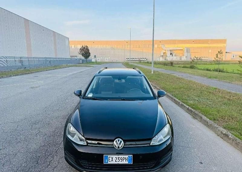 Usata VW Golf VII Trendline 102 CV (75 kW) 2015 Station wagon