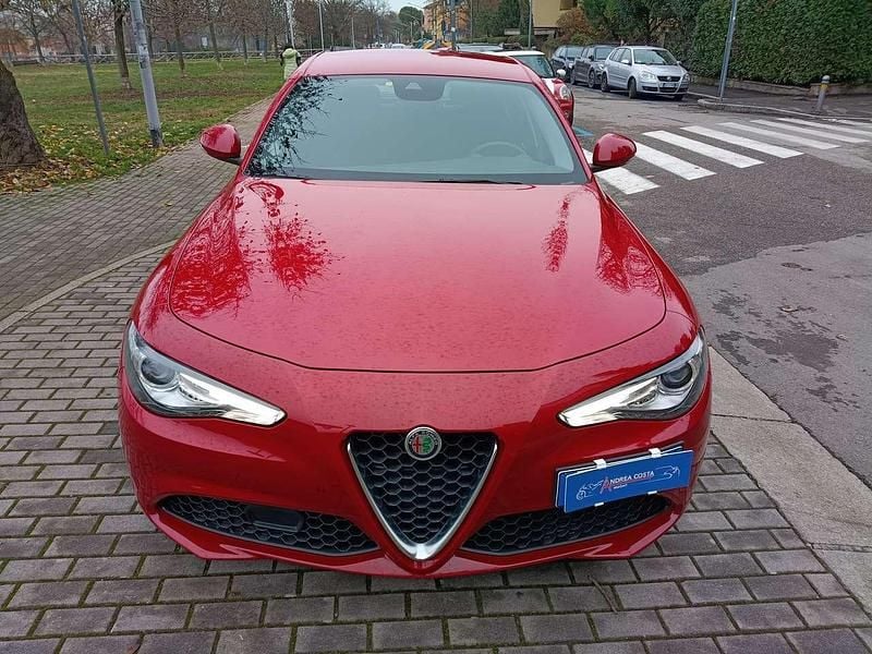 Usata Alfa Romeo Giulia Business 160 CV (117 kW) 2020 Rosso Berlina
