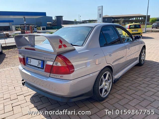 Usata Mitsubishi Lancer 280 CV (205 kW) 1997 Grigio Berlina