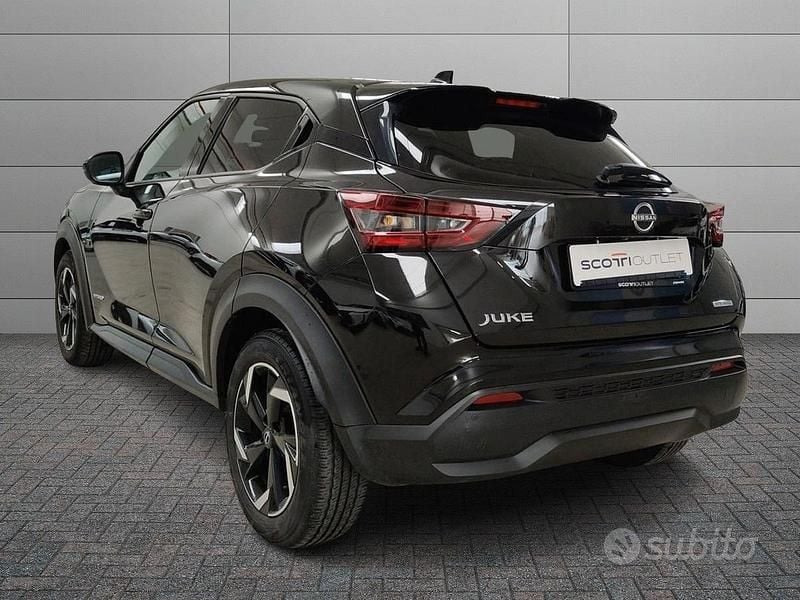 Usata Nissan Juke N-Connecta 143 CV (105 kW) 2022 Nero SUV
