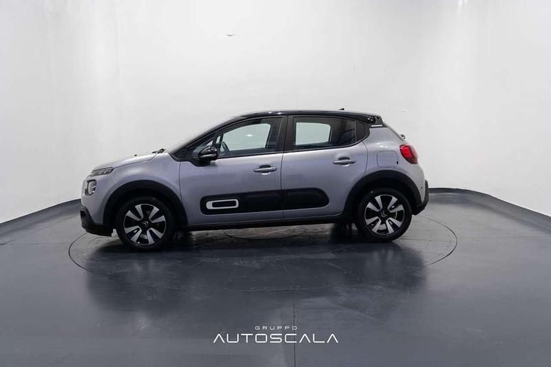 Usata Citroën C3 PureTech 110 CV (80 kW) 2021 Grigio artense / tetto black Berlina
