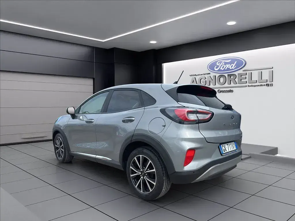 Usata Ford Puma Titanium 125 CV (91 kW) 2023 Solar yellow (metallizzato) SUV