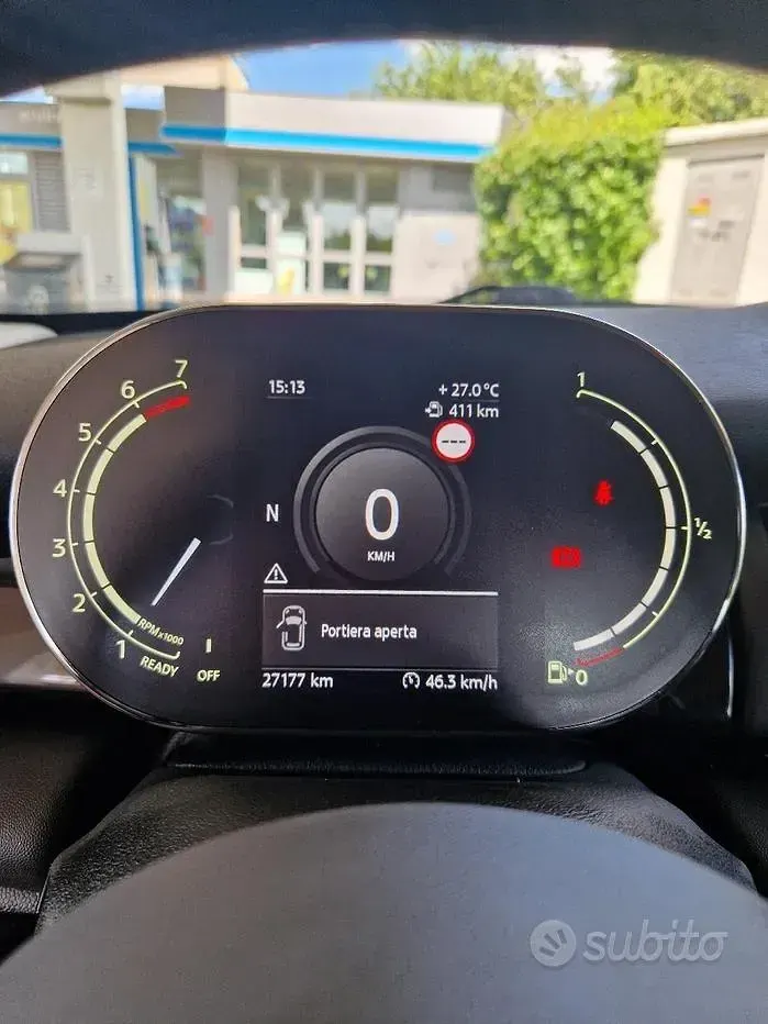Usata Mini ONE 75 CV (55 kW) 2021 Nero Utilitaria