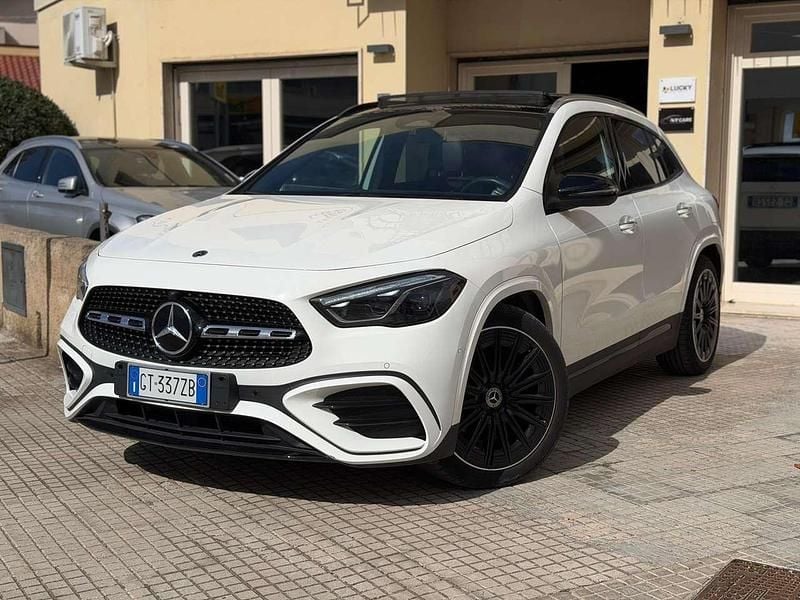 Usata Mercedes GLA200 AMG Line Premium Plus 150 CV (110 kW) 2024 Bianco SUV
