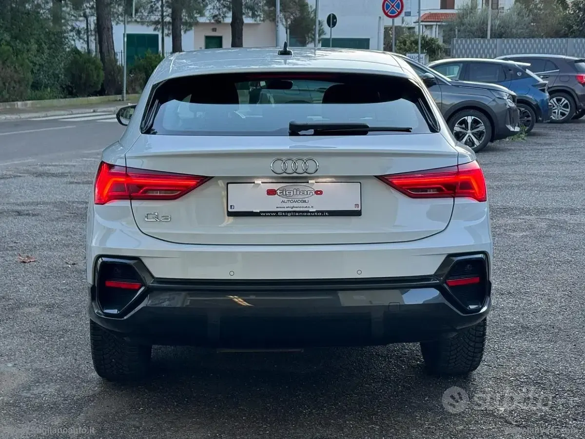 Usata Audi Q3 Business Plus 150 CV (110 kW) 2021 Bianco SUV