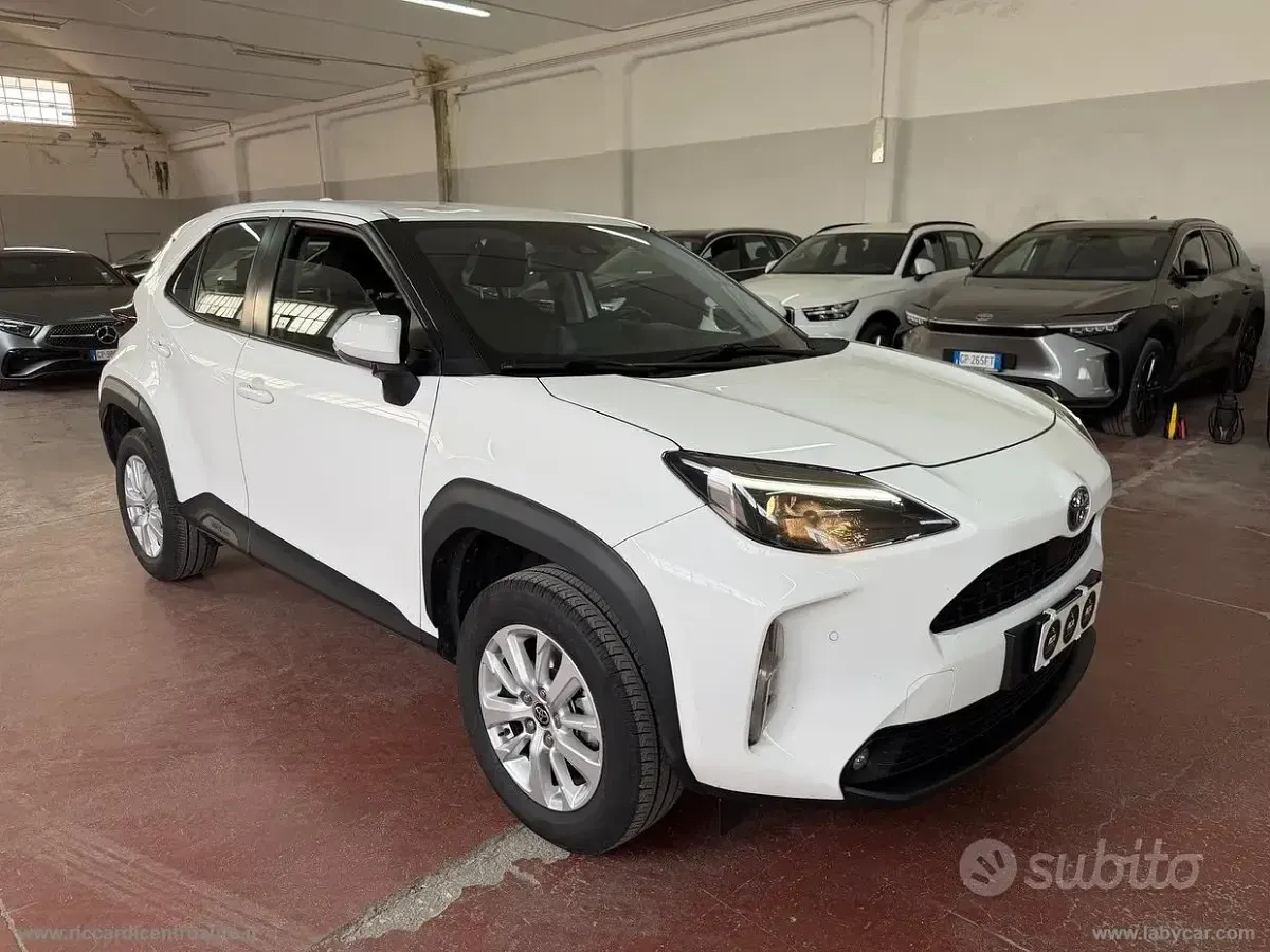 Usata Toyota Yaris Cross 92 CV (67 kW) 2022 Bianco SUV