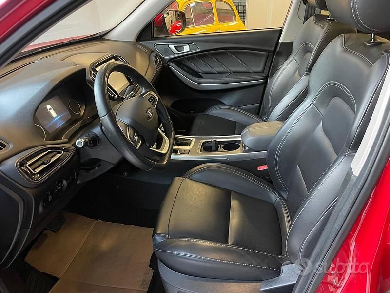 Usata DR F35 150 CV (110 kW) 2023 Rosso SUV