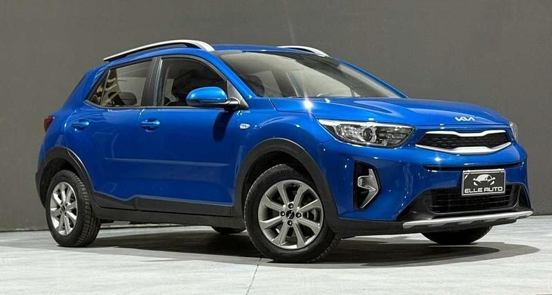 Usata Kia Stonic Style 84 CV (61 kW) 2022 Blu/azzurro SUV