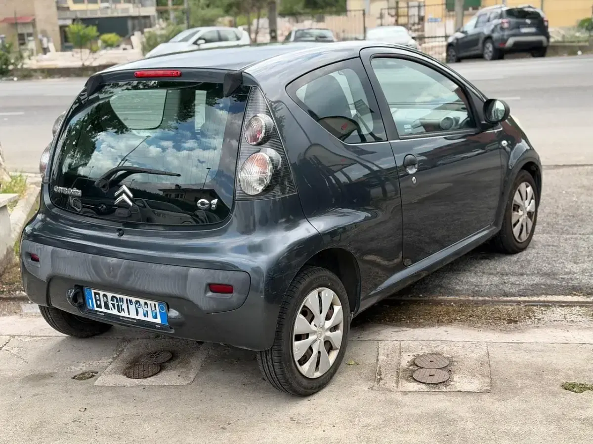 Usata Citroën C1 68 CV (50 kW) 2010 Argento Utilitaria