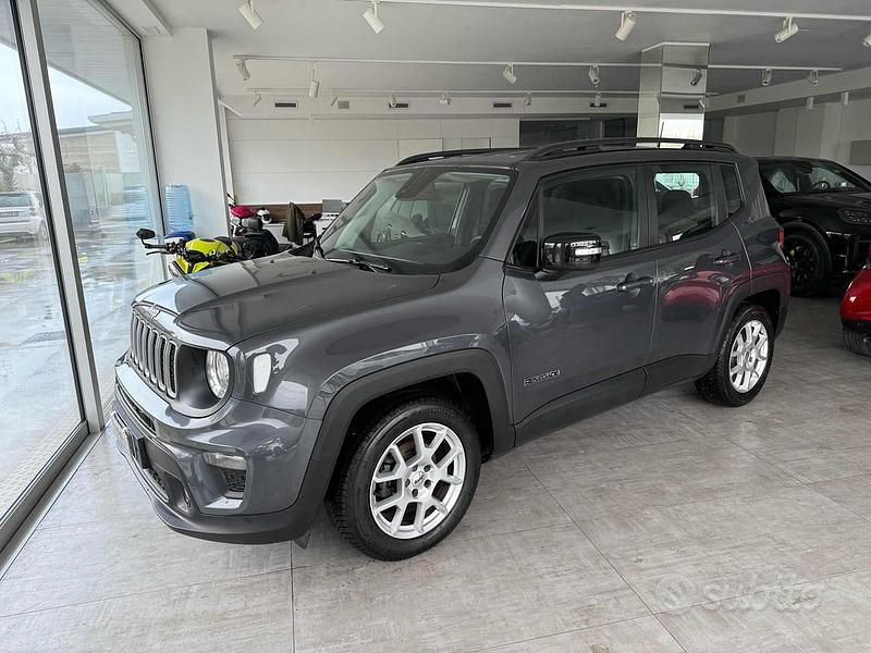 Usata Jeep Renegade Limited 131 CV (96 kW) 2024 Grigio SUV