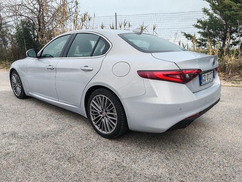 Usata Alfa Romeo Giulia Ti 190 CV (139 kW) 2020 Grigio Berlina