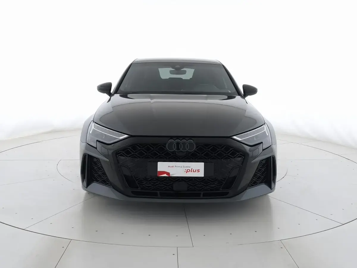 Usata Audi RS3 Comfort 400 CV (294 kW) 2025 Grigio daytona perlato Berlina