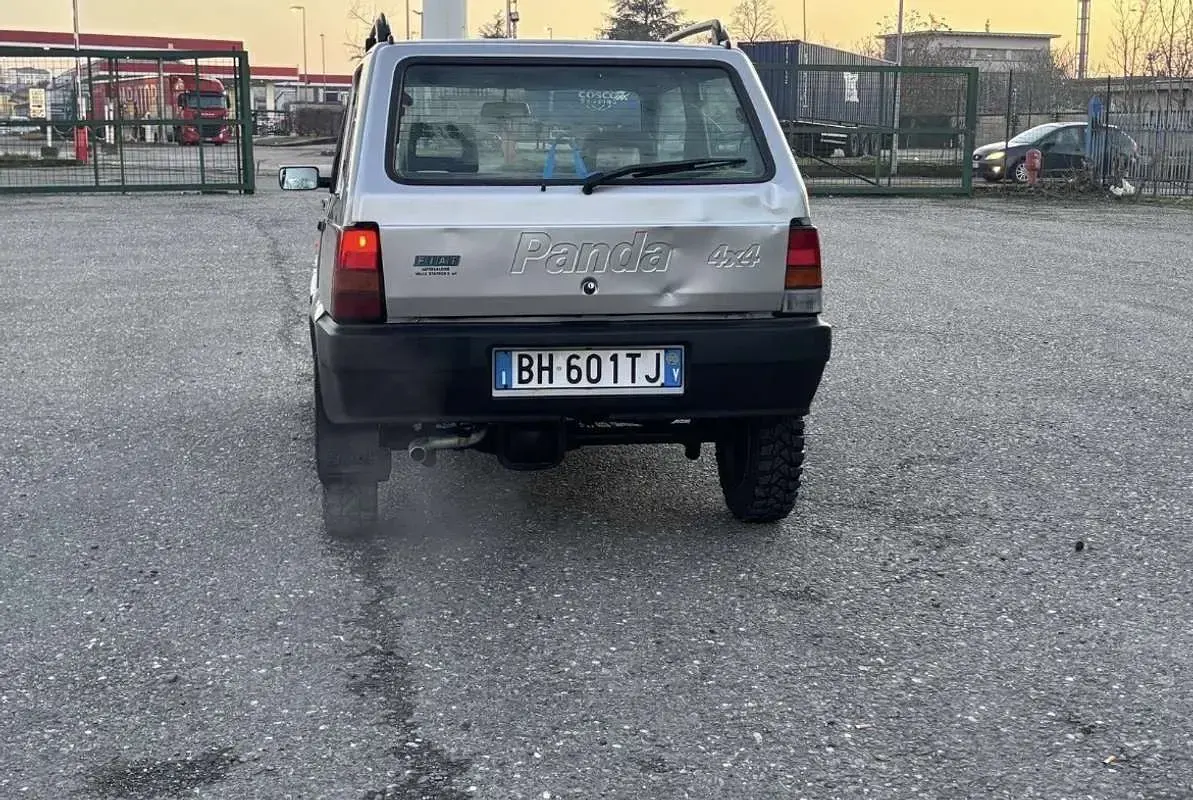 Usata Fiat Panda 4x4 54 CV (39 kW) 2000 Utilitaria