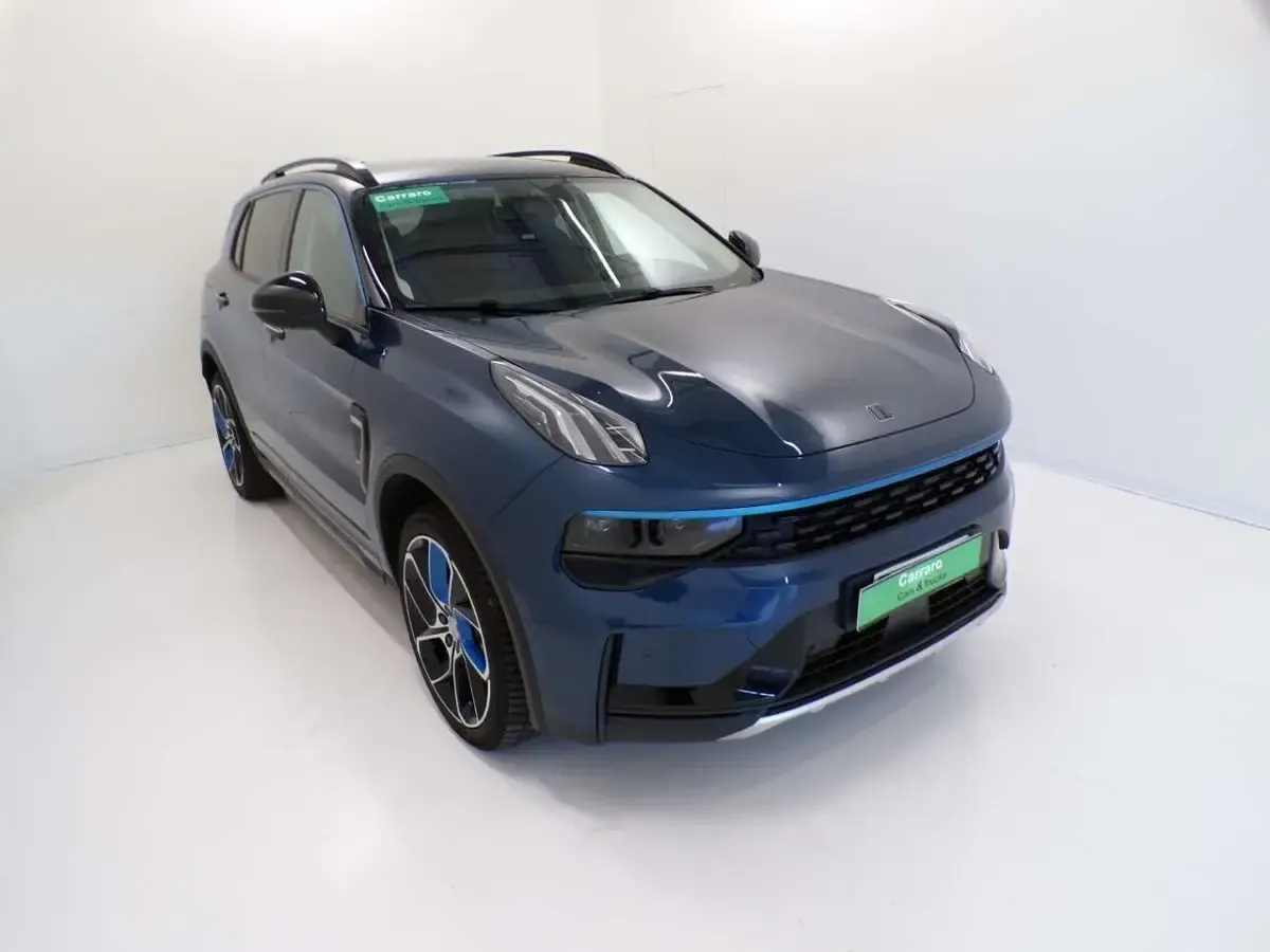 Usata Lynk & Co 01 179 CV (131 kW) 2021 Blu metallizzato SUV