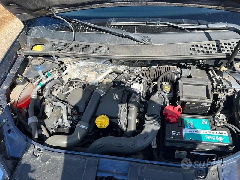 Usata Dacia Sandero Stepway 88 CV (64 kW) 2017 Blu Utilitaria