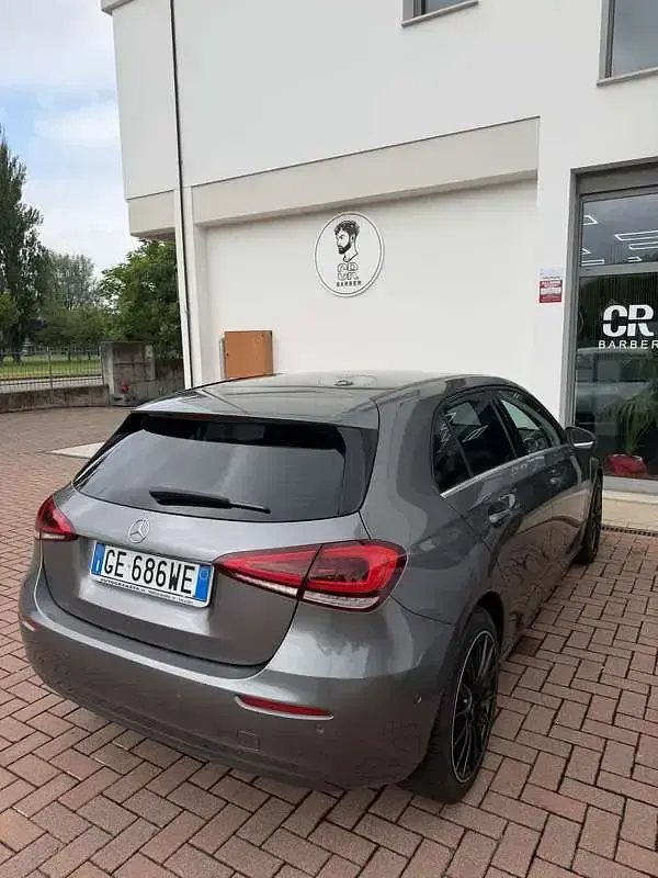Usata Mercedes A180 116 CV (85 kW) 2020 Berlina