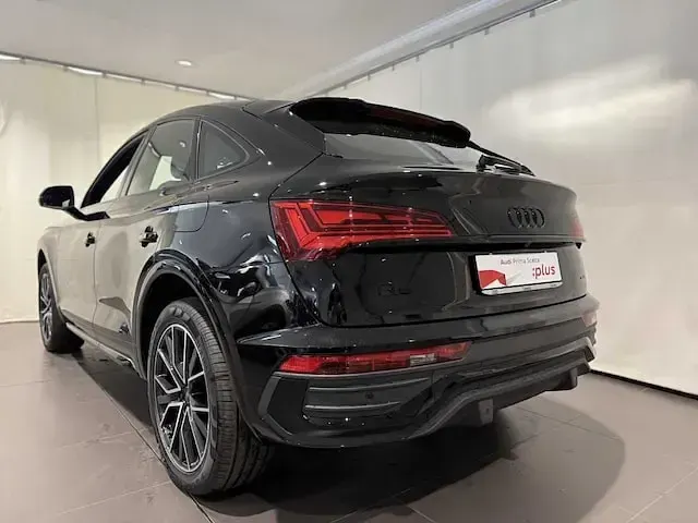 Usata Audi Q5 Sportback S-line plus 299 CV (219 kW) 2024 Nero mythos metallizzato SUV