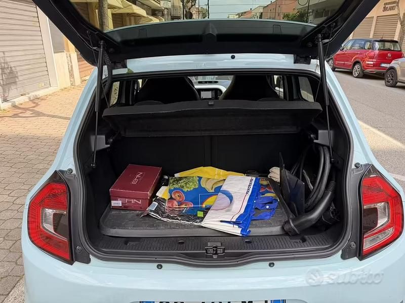 Usata Renault Twingo 60 kW (82 CV) 2021 Utilitaria