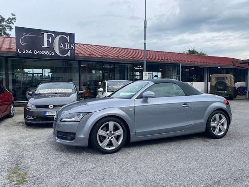 Grigio Usata 2008 Audi TT Roadster S-line plus Cabrio | 14.900 € (Cara) - Immagine 1/4