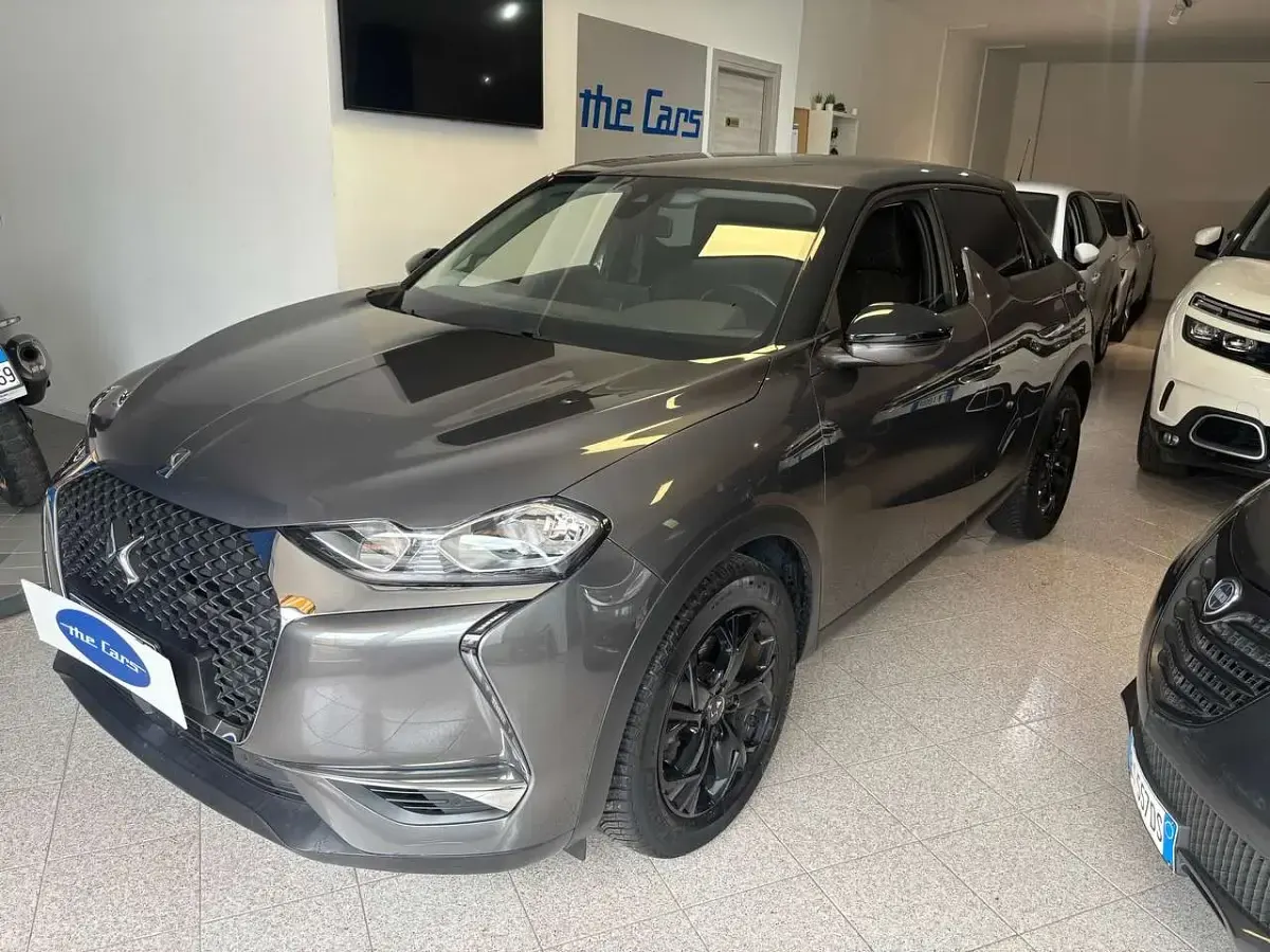 Usata DS Automobiles DS3 Crossback Grand Chic 131 CV (96 kW) 2021 Argento SUV