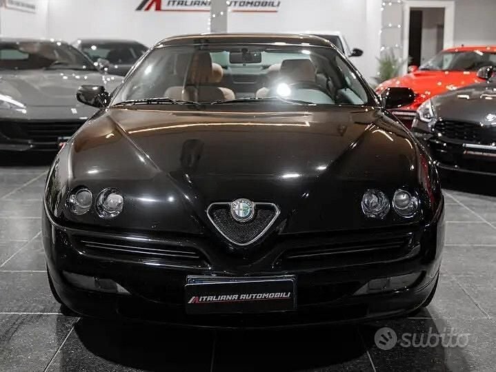 Usata Alfa Romeo GTV 150 CV (110 kW) 2002 Nero Coupé