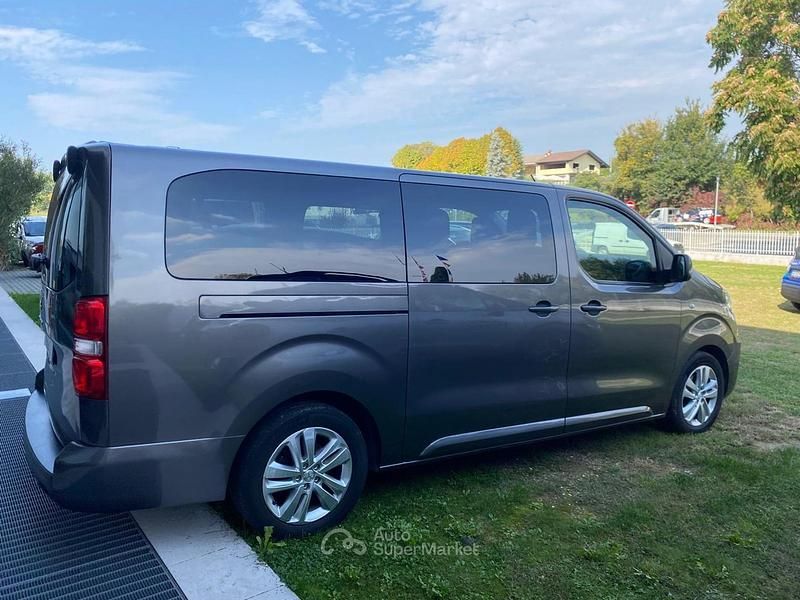 Usata Peugeot Traveller 177 CV (130 kW) 2020 Gray Monovolume