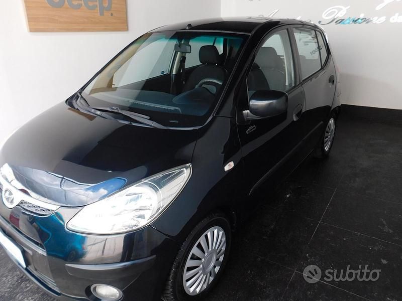 Usata Hyundai i10 Dynamiq 78 CV (57 kW) 2010 Nero Utilitaria