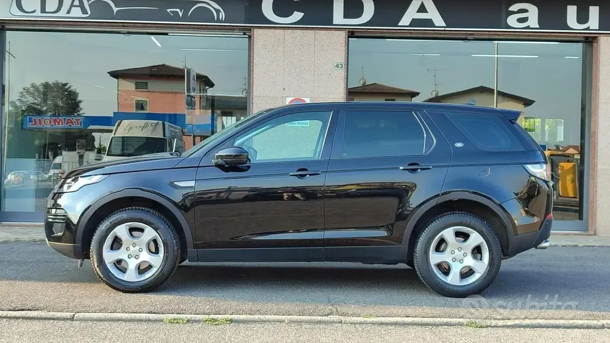 Usata Land Rover Discovery Sport HSE 150 CV (110 kW) 2016 Nero SUV