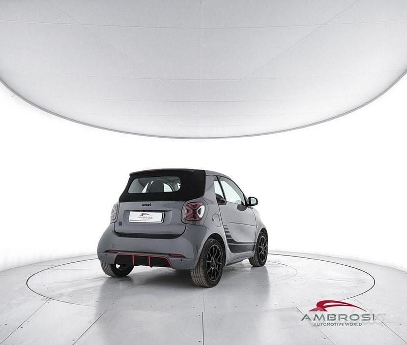 Usata Smart ForTwo Electric Drive 60 kW (82 CV) 2020 Grigio Cabrio