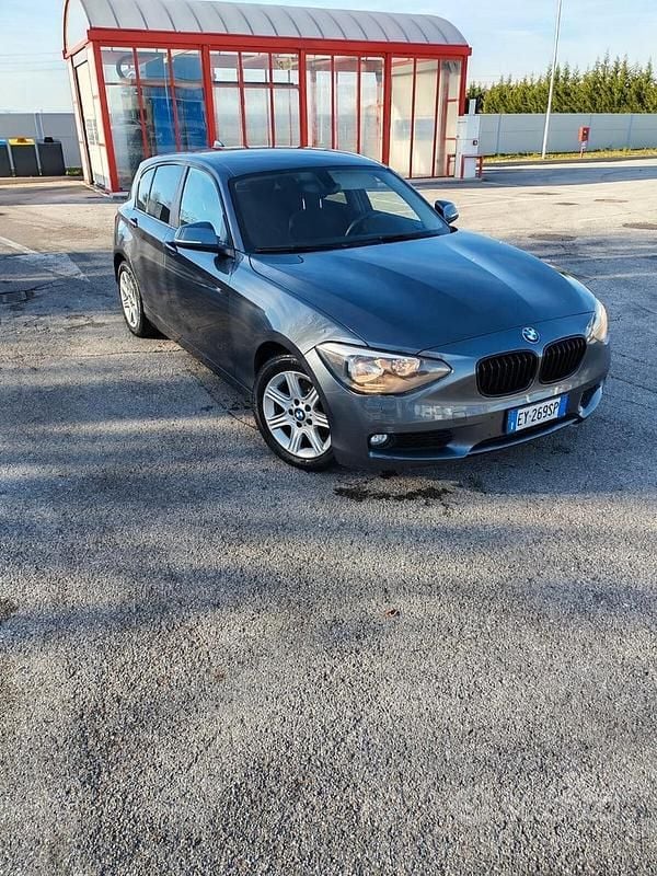 Usata BMW 116 Efficient Dynamics 115 CV (84 kW) 2015 Grigio Utilitaria