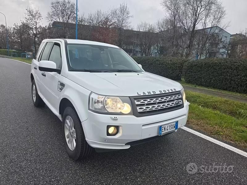 Usata Land Rover Freelander 2 190 CV (139 kW) 2013 Bianco SUV