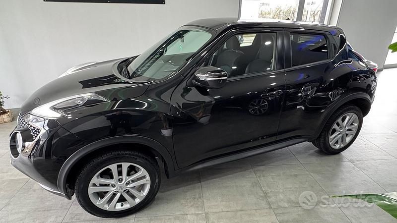 Usata Nissan Juke Tekna 110 CV (80 kW) 2015 Nero SUV