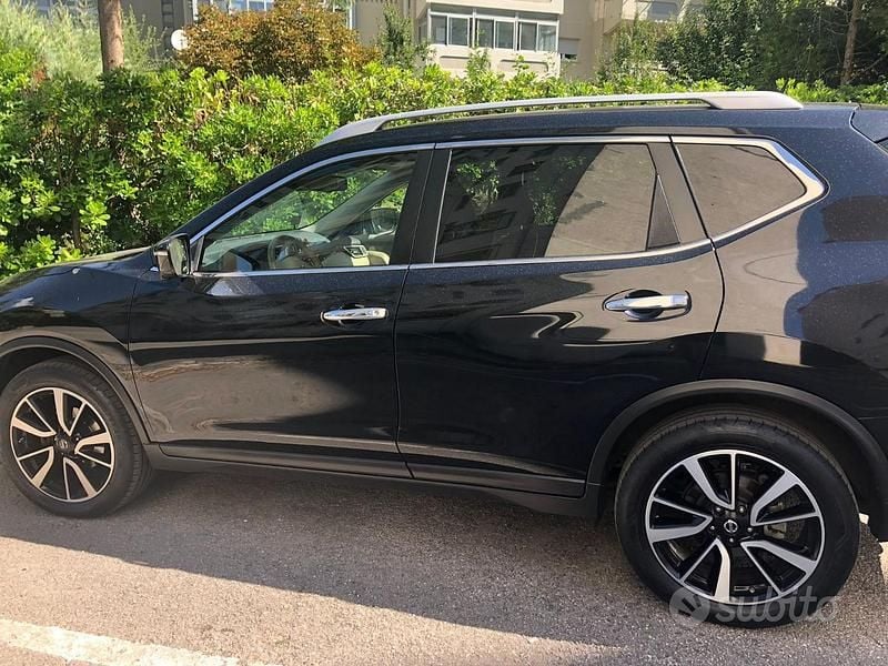 Usata Nissan X-Trail Tekna 131 CV (96 kW) 2016 Nero SUV
