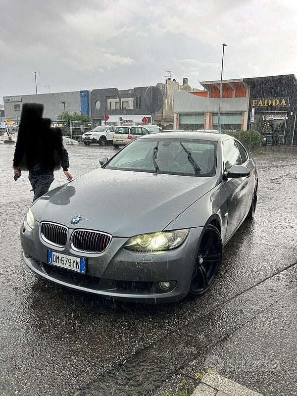 Usata 2008 BMW 325 Coupé | 5000 € - Immagine 1/4