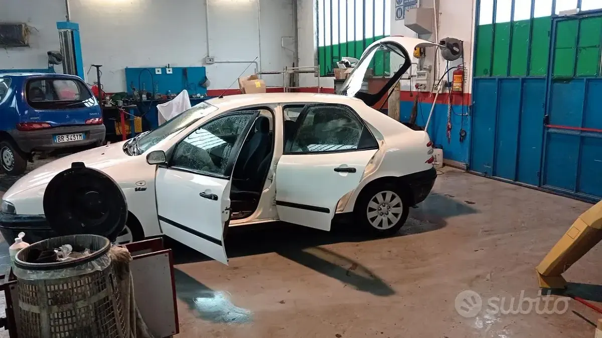 Usata Fiat Brava 80 CV (58 kW) 1996 Bianco Utilitaria