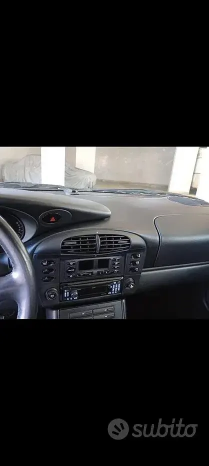 Usata Porsche 996 300 CV (220 kW) 2000 Grigio