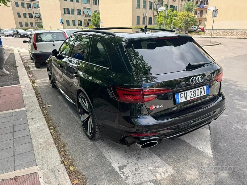 Usata Audi RS4 450 CV (330 kW) 2019 Nero Station wagon