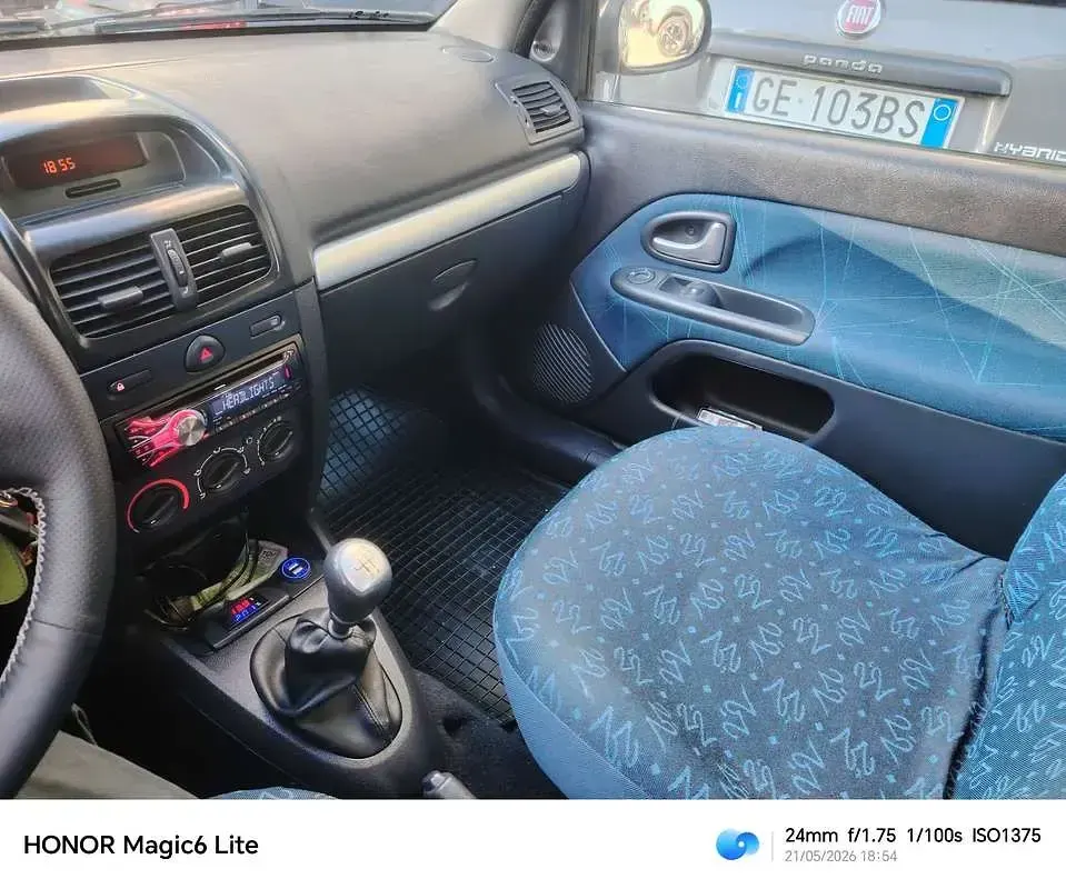 Usata Renault Clio II Expression 58 CV (42 kW) 2003 Berlina