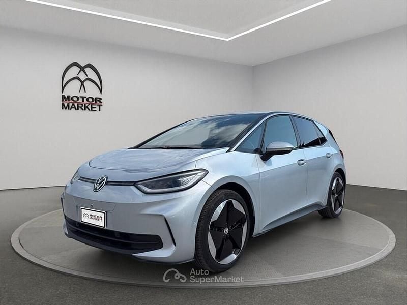 Nuova VW ID.3 Pro 150 kW (204 CV) 2026 Argento Utilitaria