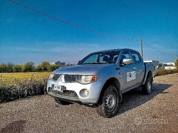 Occasion Mitsubishi L200 2008 Blanc Pick-up