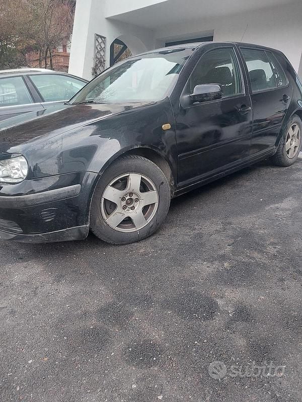 Usata VW Golf III 90 CV (66 kW) 1998 Nero Berlina