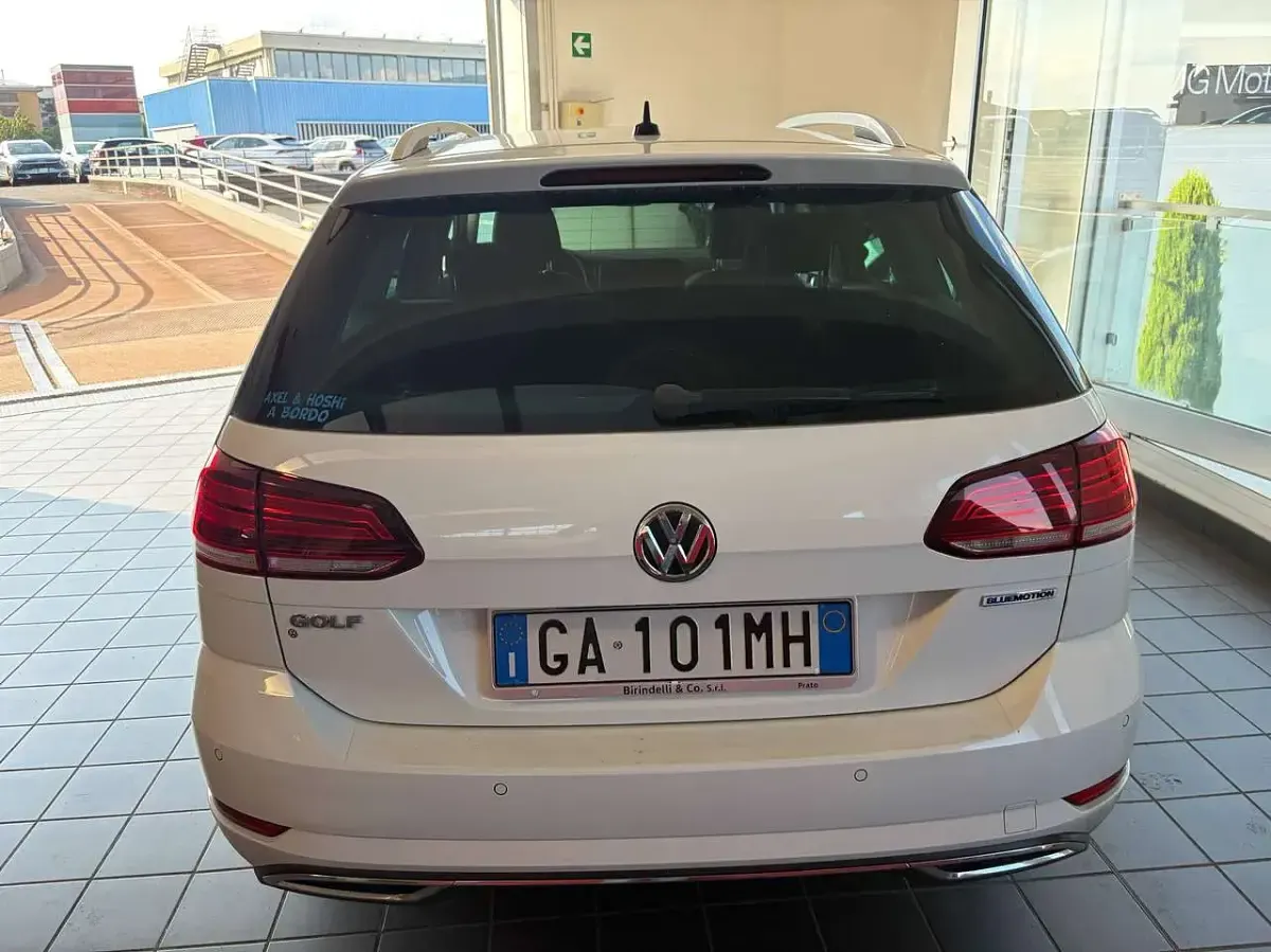 Usata VW Golf VII Highline 131 CV (96 kW) 2020 Other Station wagon