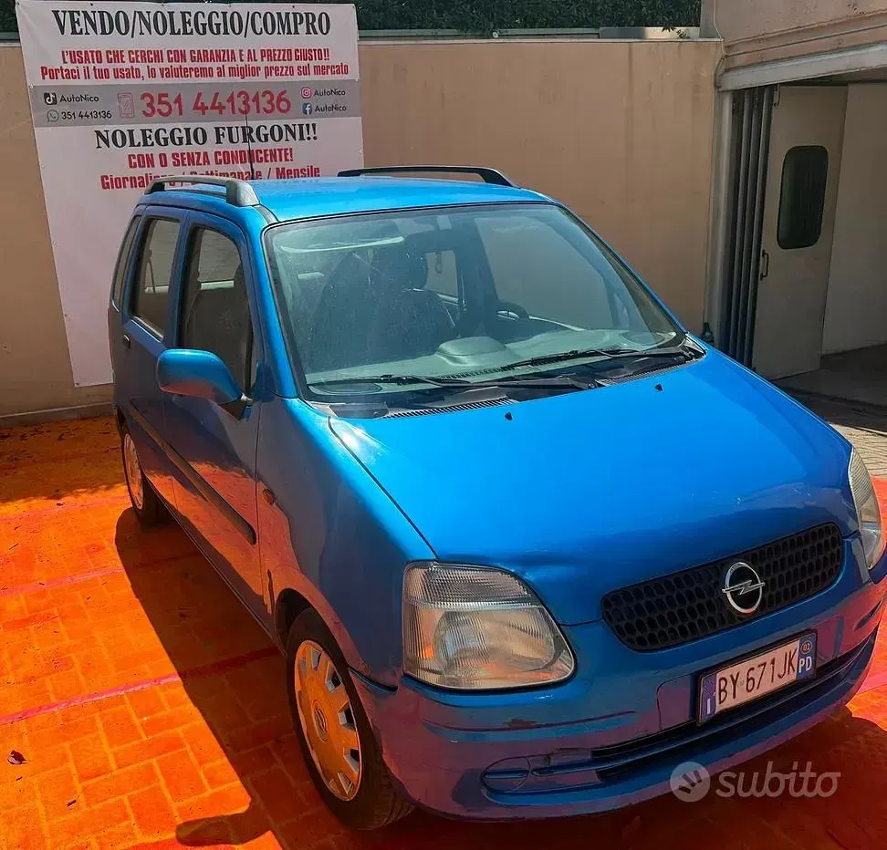 Usata Opel Agila 58 CV (42 kW) 2002 Bluazzurro Monovolume
