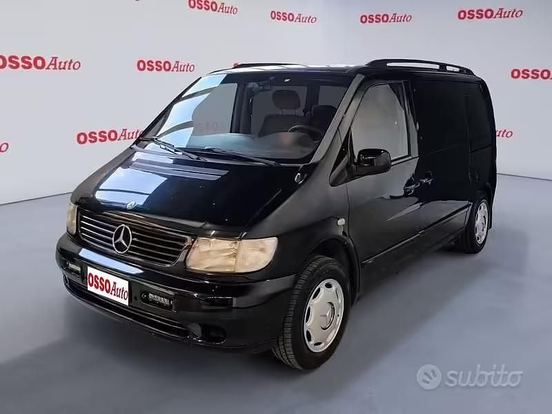 Usata Mercedes Vito 122 CV (89 kW) 1999 Nero Furgone