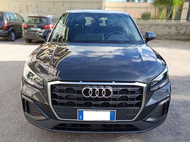 Usata Audi Q2 Admired 116 CV (85 kW) 2022 Grigio SUV